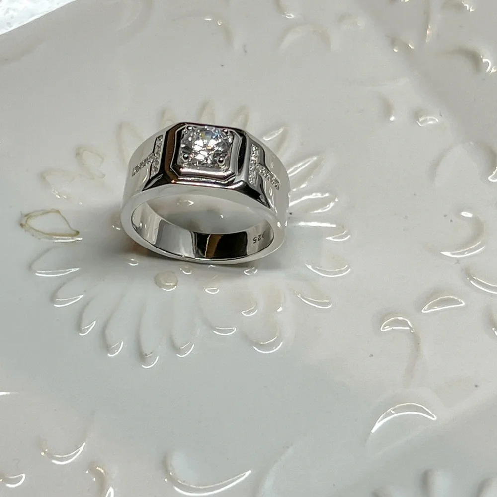 Sterling silver thick ring with stone for men and women - Picture 3 of 9